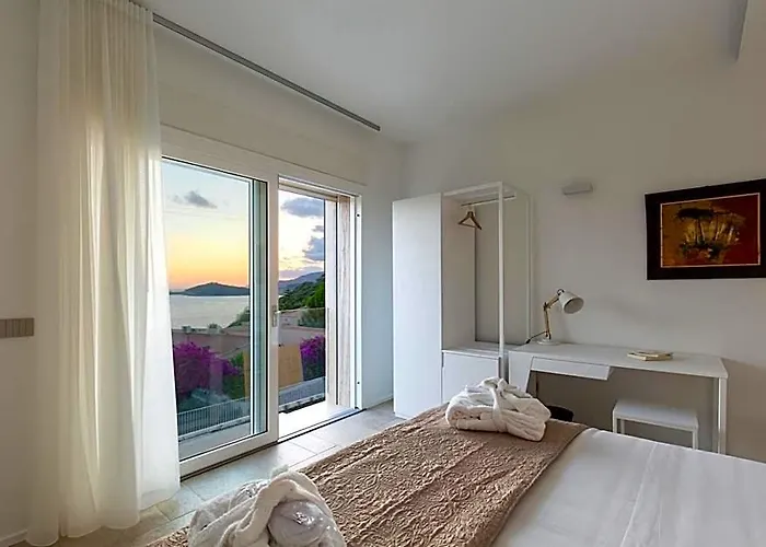 Scissure Sea Suite
